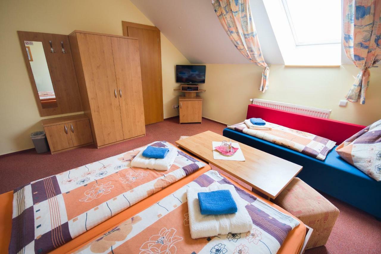 Penzion Ajda Liptovský Mikuláš Exterior foto